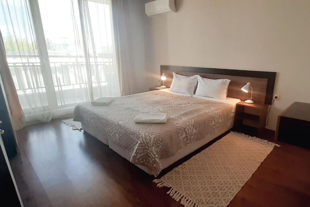 Apartments In Diamond Beach Бургас Екстериор снимка